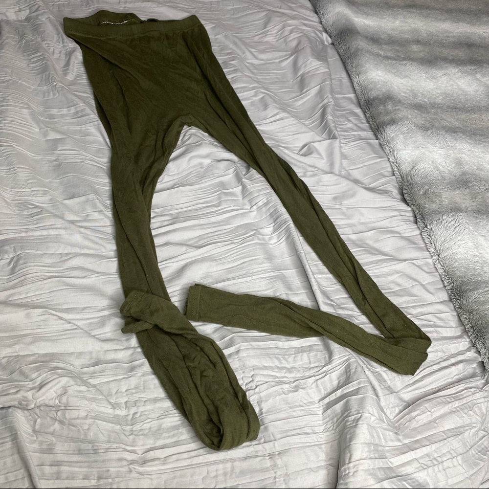 Pretty Little Thing Green Legging